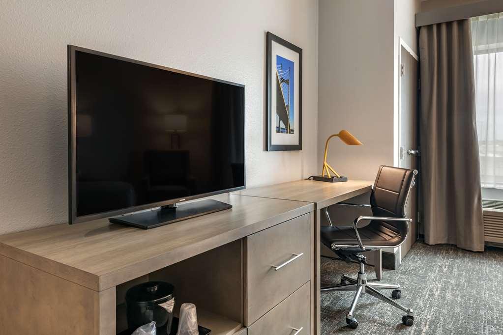 Comfort Inn & Suites Jacksonville - Orange Park Near Naval Air Station ห้อง รูปภาพ