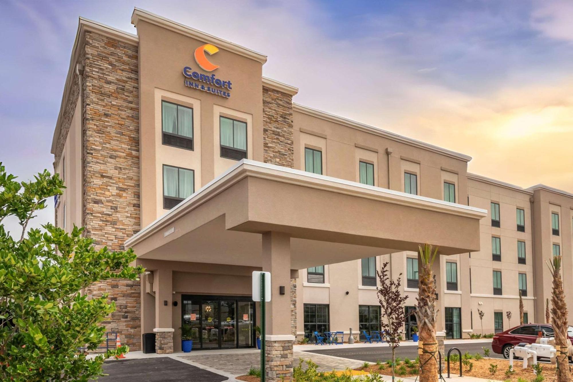 Comfort Inn & Suites Jacksonville - Orange Park Near Naval Air Station ภายนอก รูปภาพ